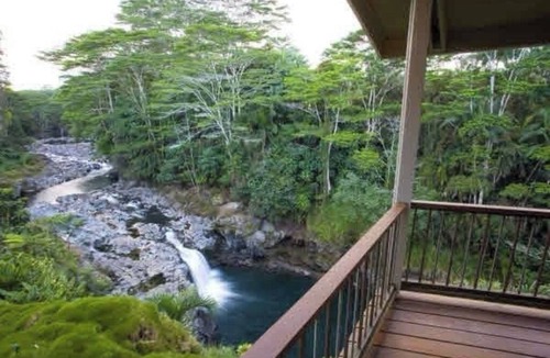 Hilo House | Gorgeous! The Waterfall Retreat At Reed's Island