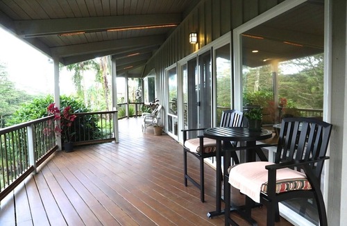 Hilo House | Gorgeous! The Waterfall Retreat At Reed's Island