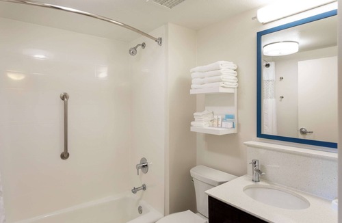 Eagan Hotel | Hampton Inn by Hilton Minneapolis/Eagan