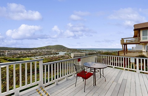 Hawaii Kai House | Hawaii Kai Dream with large lanai, ocean views, & a home office - near beaches