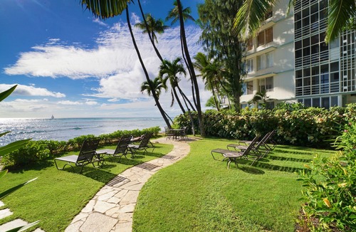 Diamond Head - Kapahulu - St. Louis Condo | Hawaiian Dream - 8th floor Ocean View w/Full Kitchen