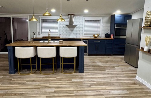 Blackshear House | Hidden Dreams Retreat: Luxury Renovated Escape in Blackshear Ga