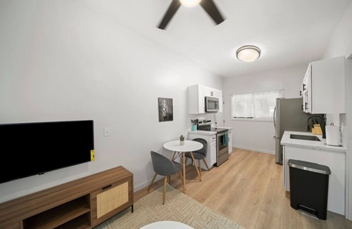 Hilo House | Hilo Horizon - Fully Airconditioned 1 BD Home