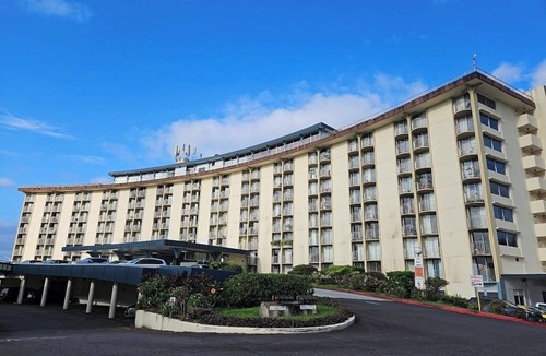 Hilo Condo | Hilo Lagoon 2 BD Condo-A/C, Pool