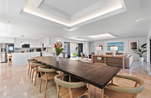Eastern Honolulu House | Honolulu Lagoonfront Villa by Gather | Private Pool Villa Near Waikiki & Diamond