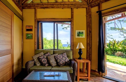 Pahoa House | House ∙ 1 bedroom ∙ 2 guests