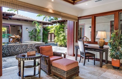 Kamuela House | House of the Turtle (CR 18) at Champion Ridge: Pool, Spa, AC & Stunning Views