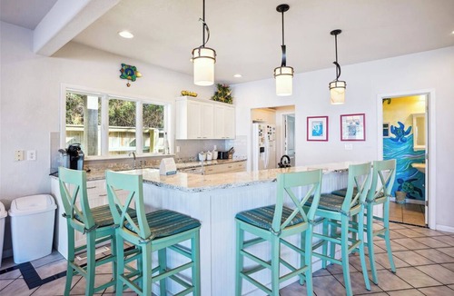 Tuckahoe House | How Sweet The Sound - Beautiful 3 BR Soundfront home overlooking the Currituck Sound w/Private Pool