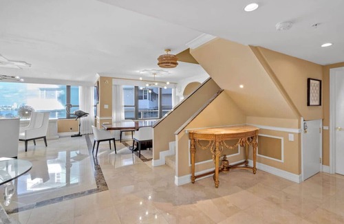 Mid Beach Condo | Huge Beachfront Lux Condo 2400sqft 5 Bedroom 5 Bathroom with Ocean and Bay Views