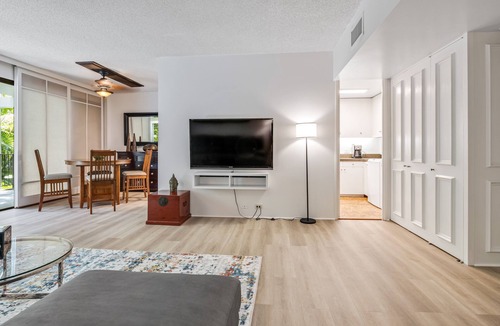 Waialae Iki Apartment | KAHALA BEACH APARTMENT