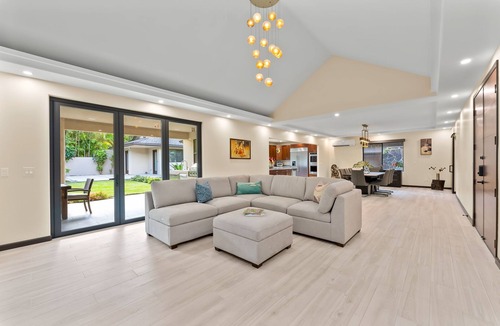 Kahala House | Kahala Zen by Gather: Spacious 5BR Modern Oasis w/Studio & Lush Garden