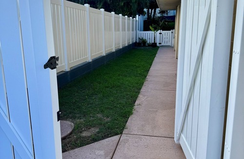 Kailua Cottage | Kailua 2 Bedroom, 2 Bath Private Unit - 15 Minute Walk to Beach