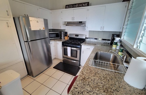 Keolu Hills House | Kailua Family Friendly Home w/AC, 3 BR, Near Kailua Beach!