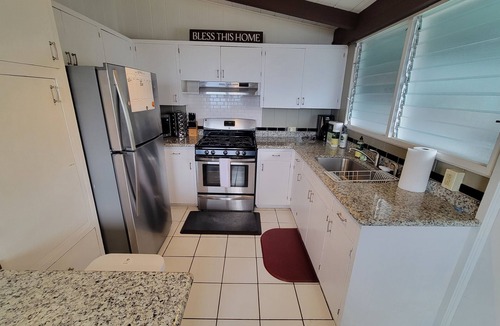 Keolu Hills House | Kailua Family Friendly Home w/AC, 3 BR, Near Kailua Beach!