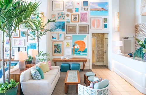 Diamond Head - Kapahulu - St. Louis Hotel | Kaimana Beach Hotel | Ocean View Signature King | Close to Waikiki Aquarium