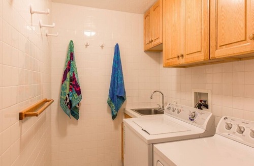 Kalama Tract House | Kakela Kai, Beachfront Kailua Home, Private, A/C