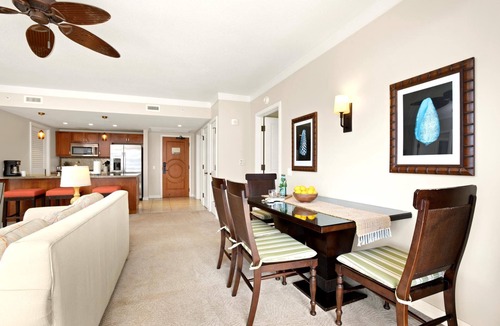 Honokowai Condo | KBM Resorts | 3 FREE CARS | Honua Kai Hokulani | Oceanview | Multi Unit Listing | Spacious lanais and resort amenities for large groups! HKH-229/47/40