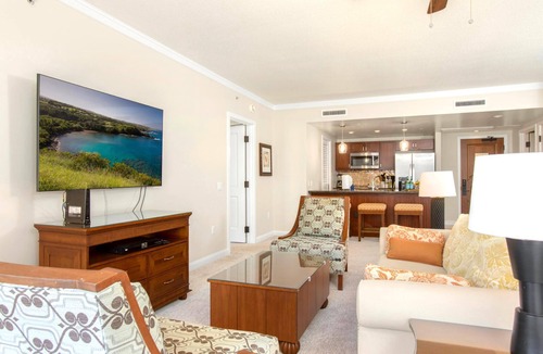 Honokowai Condo | KBM Resorts | Spacious 7-Bedroom Honua Kai Collection | Multi Unit Listing | Same Floor | Ocean Views + 3 Free Rental Cars! HKK-334/43/49