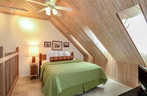 Historic Seaport Resort | Key West, Galleon Resort, Marina, In Town, Pool, Hot Tub