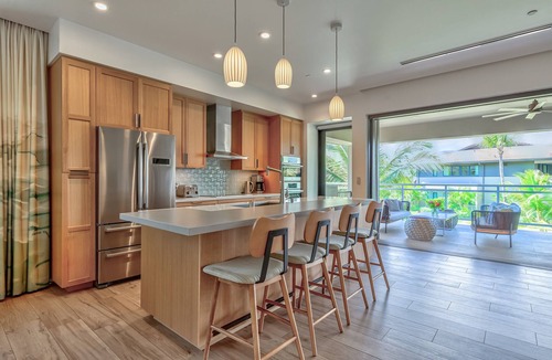 Honokowai Villa | KLVR welcomes you to Honua Kai Luana 11C Oceanfront Resort Resort and POOL view