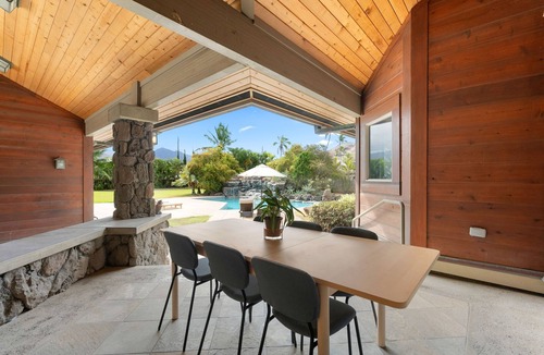 Maili House | Konishiki Beachhouse: Luxury 4BR Oceanfront Home w/Private Pool, Beach Access