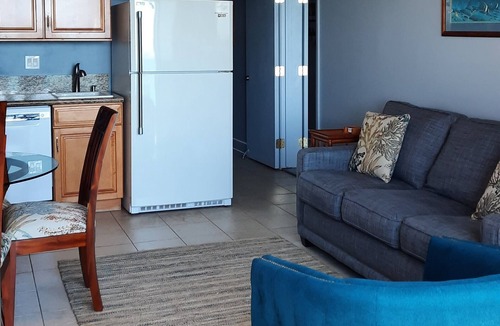 Honokowai Condo | Kuleana 407 Oceanfront Condo - Ground Level - 5 Star Reviews