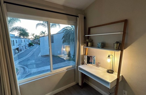 Carlsbad Condo | Lagoon view condo steps to Carlsbad State Beach