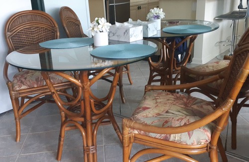 Historic Lahaina Front Street Apartment | Lahaina Shores 406 Beach Front Mountain View