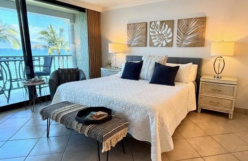 Historic Lahaina Front Street Apartment | Lahaina Shores Oceanfront Studio