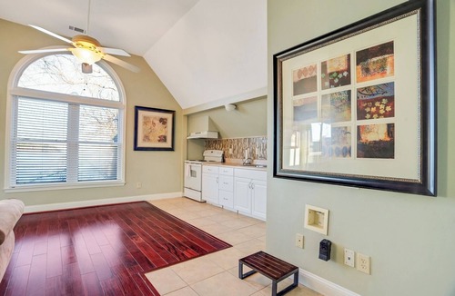 Gilbert Apartment | Lakefront Gilbert Suite | Balcony + WiFi
