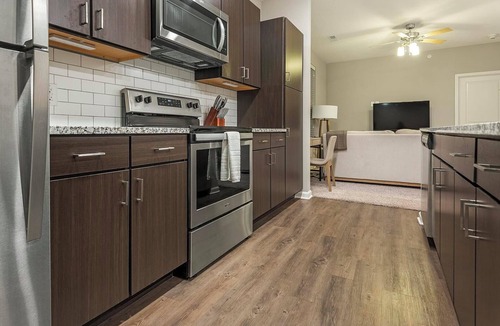 Chesterfield Apartment | Landing | Incredible 1BD, Courtyard, Gym