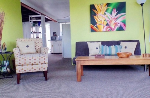 Lanikai Apartment | LANIKAI SUITE - Spacious 1-BR 1-BA; located 3 houses from famous LANIKAI Beach