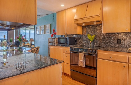 Maalaea Condo | *Lauloa 304* Maui Prime Oceanfront Condo, A/C!