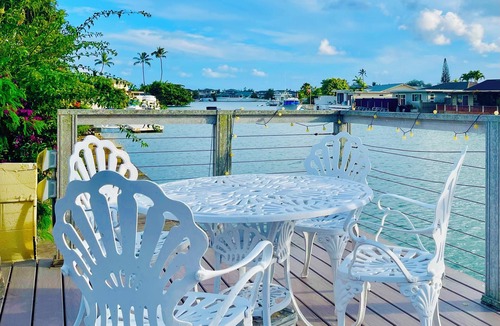 Hawaii Kai Cottage | Life on the Water Hawaii with WiFi & AC & Washer/Dryer