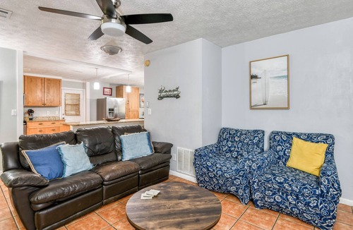 St. Augustine House | Lighthouse - Heated Pool & Firepit! Near Amphitheatre, Historic Downtown, Beach