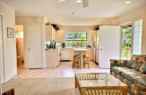 Historic Lahaina Front Street House | Low rise, tropical oasis, corner, spacious lanai and kitchen, AC and pool.