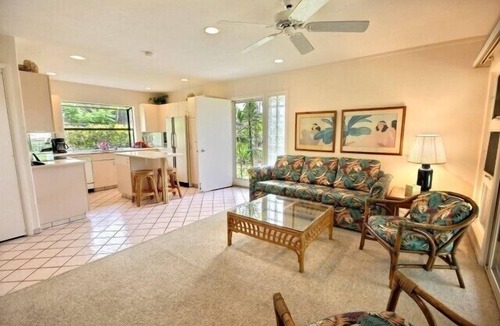 Historic Lahaina Front Street House | Low rise, tropical oasis, corner, spacious lanai and kitchen, AC and pool.
