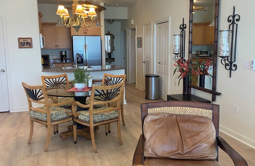 Ko Olina House | Luxurious Ocean View Condo - Steps from the beach! nsleeps 6- 3 bedroom- 2 bath