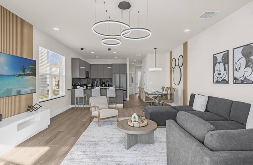 Clear Creek House | Luxury House 4 Bedroom Family, Private Pool