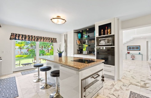 Kahala House | Luxury Kahala Oasis by Gather: Spacious 6BR Retreat w/Pool, Spa & Near Beach