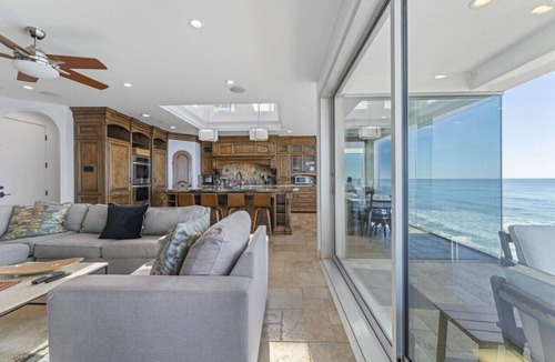South Oceanside Villa | Luxury Oceanfront Villa, Roof Deck & Private Beach
