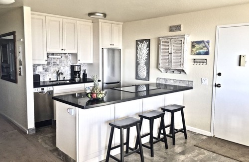 Makaha Condo | Makaha ocean view - 3 bedroom, 1 bath - Family friendly!