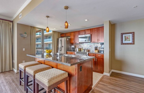 Honokowai Condo | Maui Resort Rentals: Honua Kai Konea 813 - Top Floor Deluxe 2BR, Expansive Corner Floor Plan, Stunning Ocean Views!