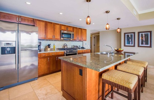 Honokowai Condo | Maui Resort Rentals: Honua Kai Konea 401 – Crown Jewel Oceanfront 2BR, Sweeping Ocean Views w/B.B.Q on Balcony