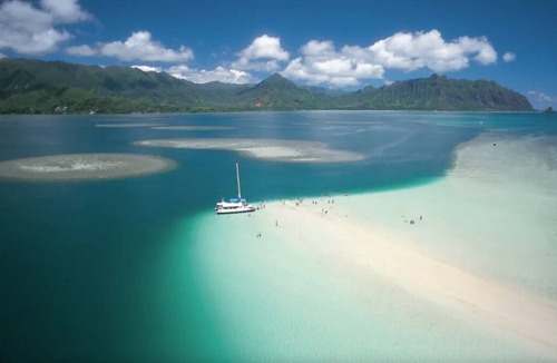 Kaneohe House | Moana Hale - Pool, Close to beach