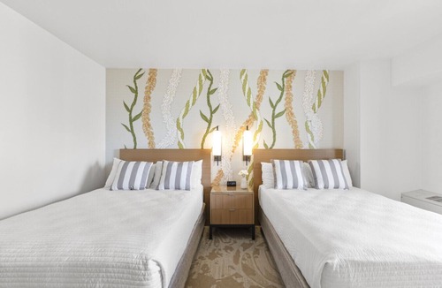 Ala Moana Apartment | Modern Hotel | Near Ala Moana, Balcony, Pool, Gym