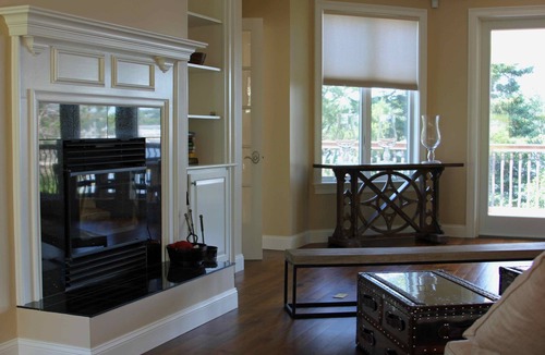 Belfast House | Modern & Large Oceanfront Home Close To Downtown And Amenities