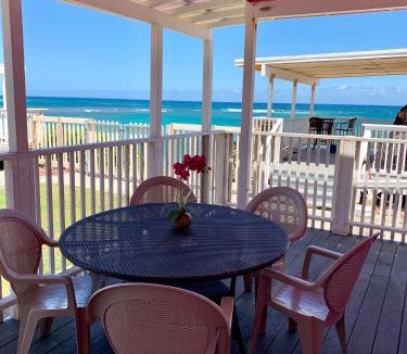 Waialua House | Mokulē'ia Beach Houses at Owen's Retreat