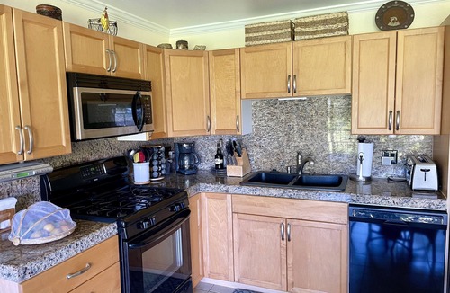 Kaunakakai Condo | Molokai Shores Luxury Condo Awaits You-A215 Has It All!