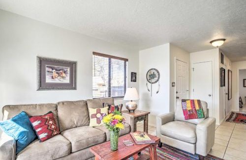 Northeast Heights House | Mountain-View Albuquerque Townhome w/Patio!
